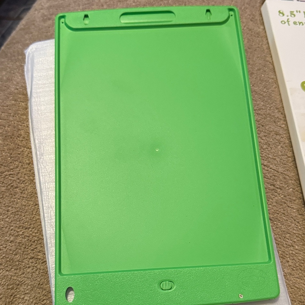 LCD Writing Tablet Green - Picture 4 of 5